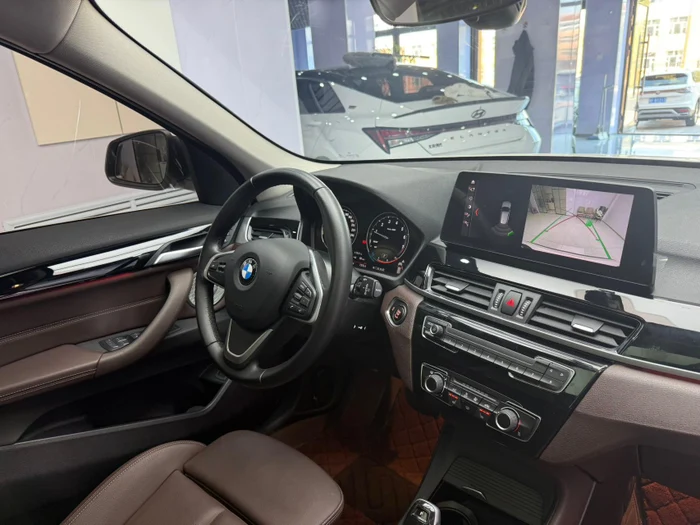 eb28e15f-bb89-4a5d-8d2e-5598b482f9fe-bmwx1(22).jpg